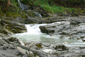 Сріблясті водоспади в Шешорах (тур в Карпати на Говерлу)